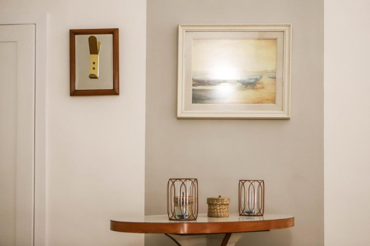 Appartement Il Loggiato By Wonderful Italy à Naples Extérieur photo